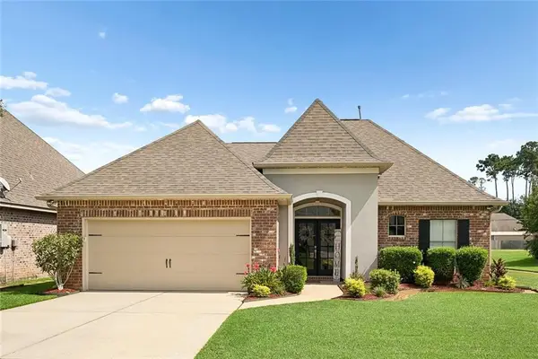 2365 Cours Carson Street, Mandeville, LA 70448
