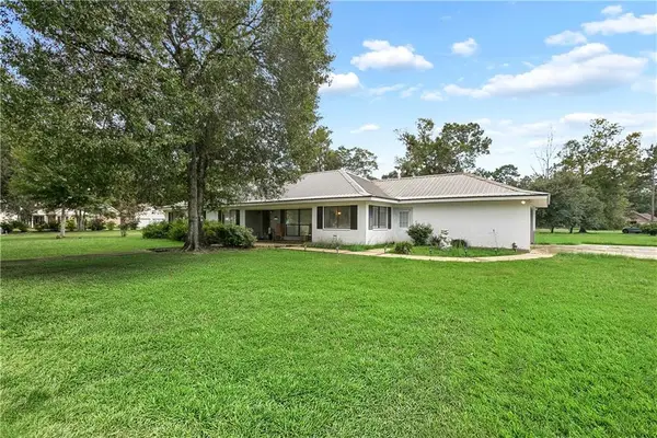 12157 Post Oak Drive, Hammond, LA 70403