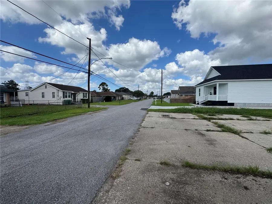 5140 Richland Drive, Marrero, LA 70072 - #2
