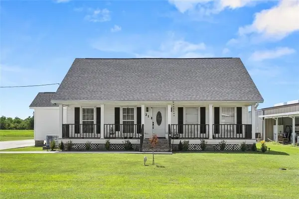 121 Old Safari Heights Drive, Cut Off, LA 70345