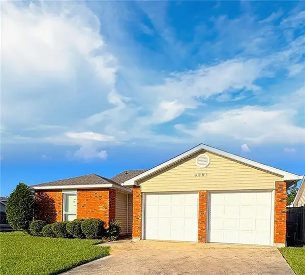 6991 Pinebrook Drive, New Orleans, LA 70128