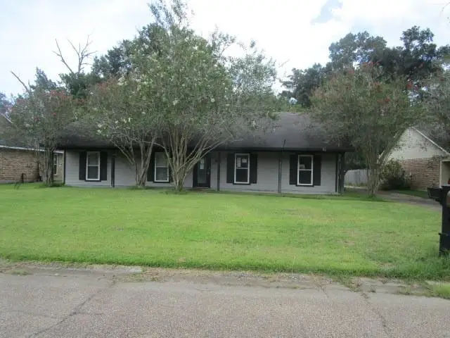 131 Oakwood Drive, Denham Springs, LA 70726 - #1