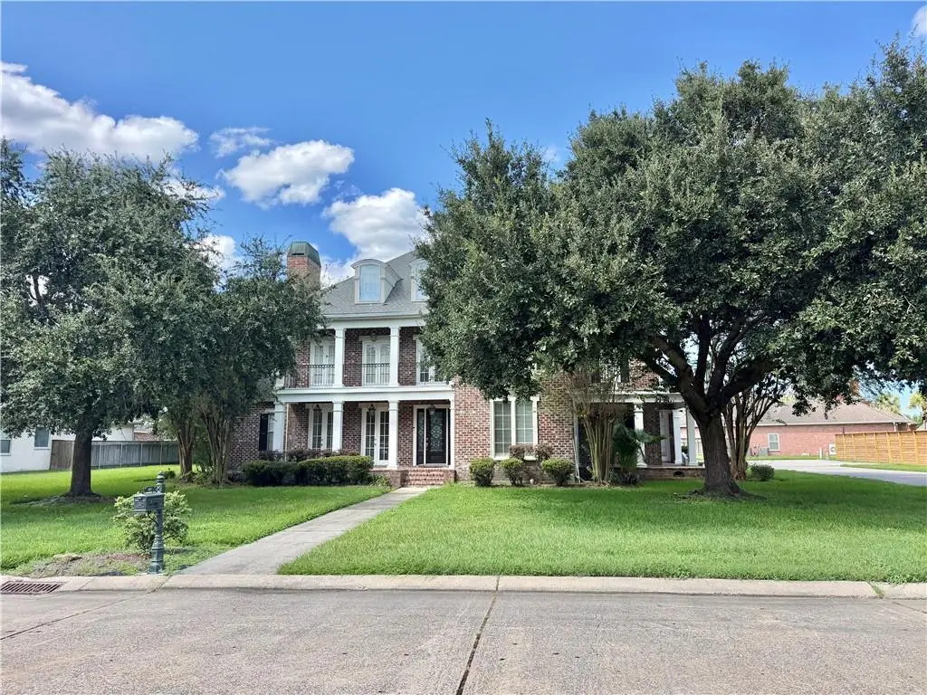 110 Natchez Trace Drive, Harvey, LA 70058 - #1