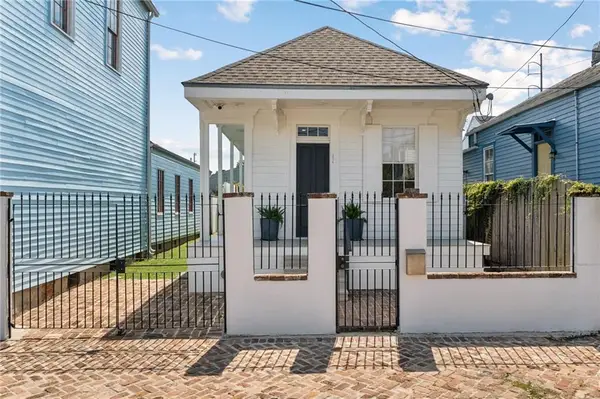 2616 Annunciation Street, New Orleans, LA 70130