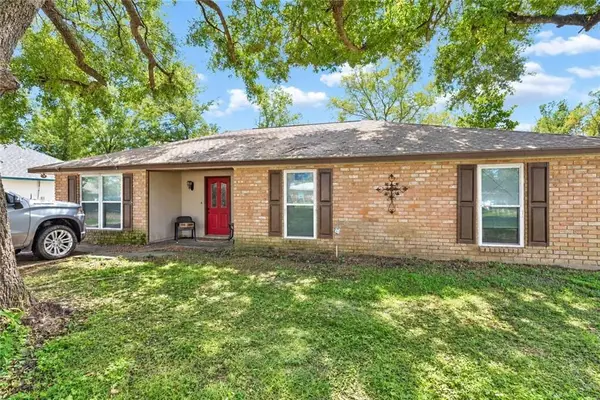 42149 Shadow Creek Avenue, Gonzales, LA 70737