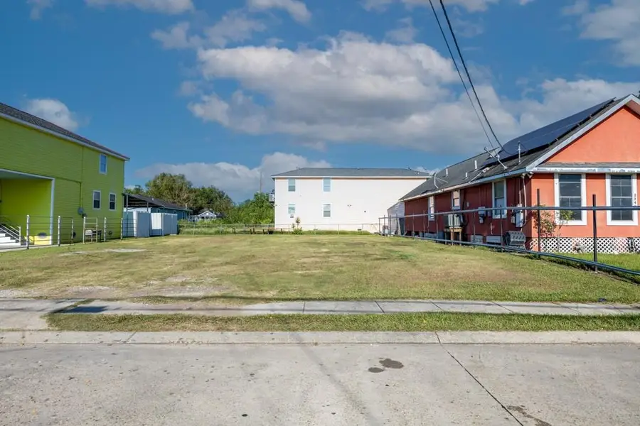 2346 Forstall Street, New Orleans, LA 70117 - #2