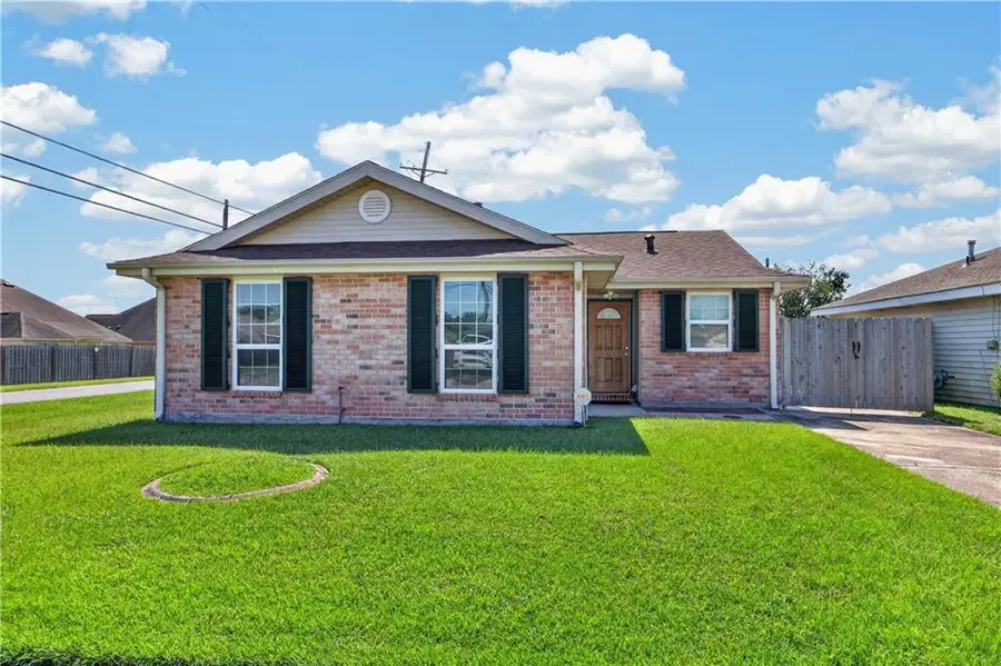2701 Bayou L'ours Court, Marrero, LA 70072 - #2