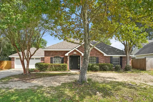 401 Greencrest Drive, Covington, LA 70433