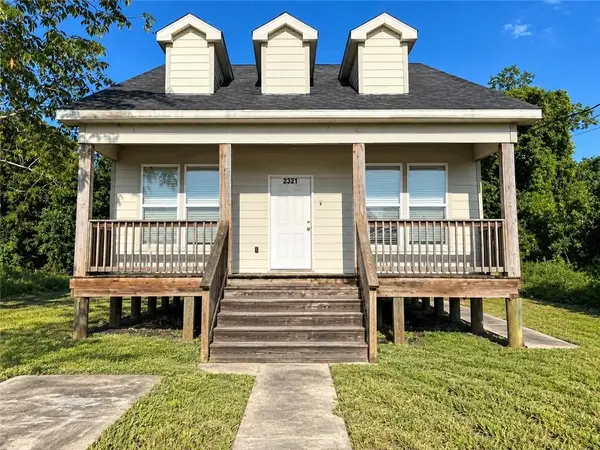 2301 Lizardi Street, New Orleans, LA 70117