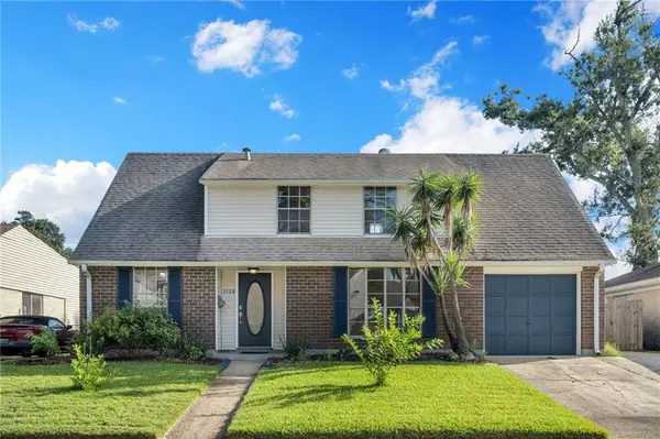 2128 Leslie Street, Gretna, LA 70056
