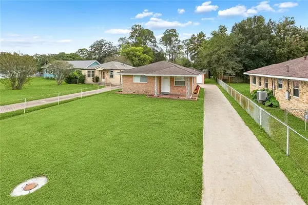 3823 General Meyer Avenue, New Orleans, LA 70114