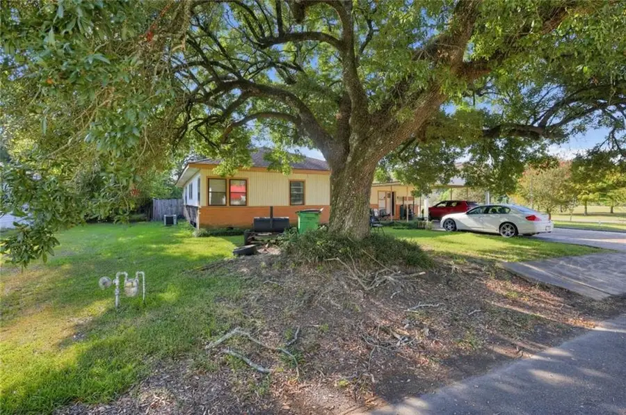 403 Willow Street, Jonesville, LA 71343 - #2