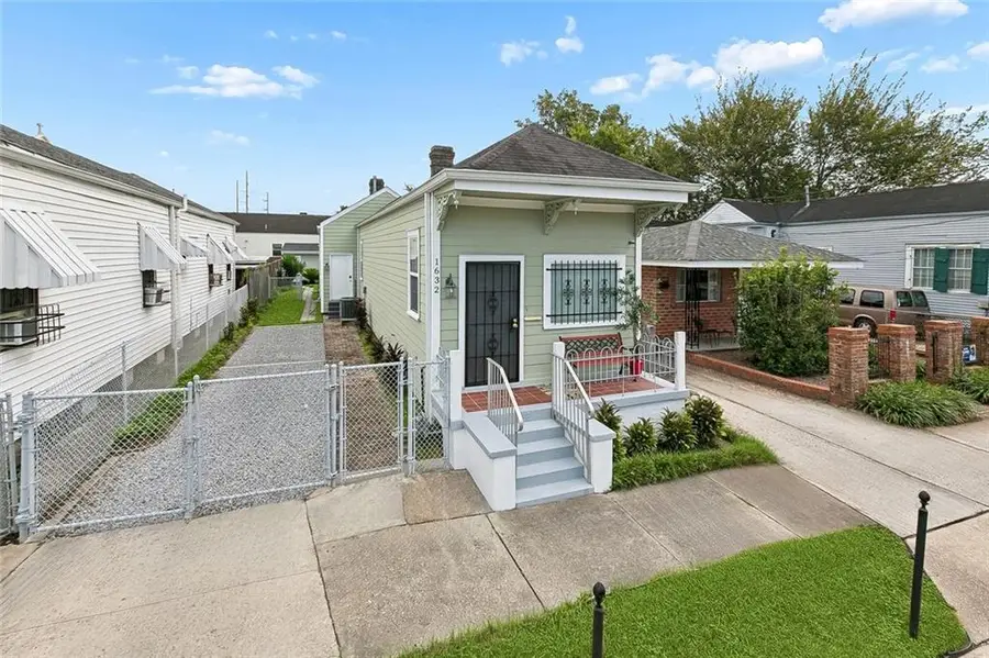 1632 N Galvez Street, New Orleans, LA 70119 - #2