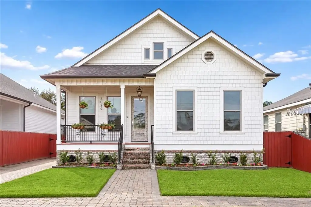 6026 Cameron Boulevard, New Orleans, LA 70122 - #1