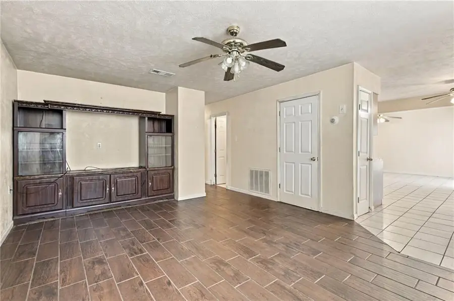 248 West Louisiana State Drive, Kenner, LA 70065 - #3