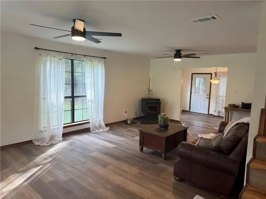 18079 Country Lane, Bogalusa, LA 70427 - #2