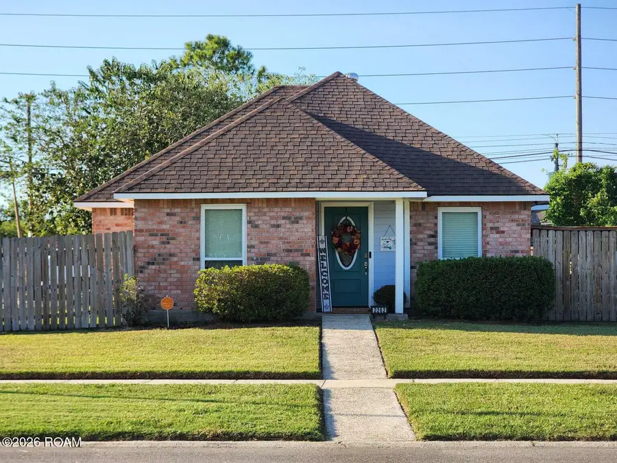 2262 General Jackson Avenue, Baton Rouge, LA 70810 - #2