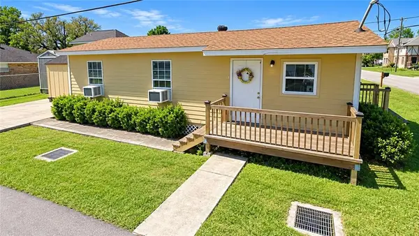 859 E Harding Street, Destrehan, LA 70047