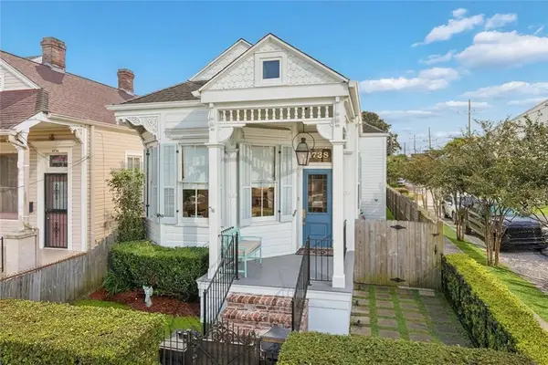 4738 Laurel Street, New Orleans, LA 70115