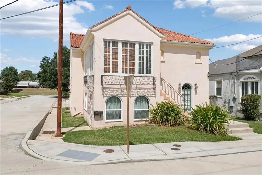 5518 20 Canal Boulevard, New Orleans, LA 70124 - #2