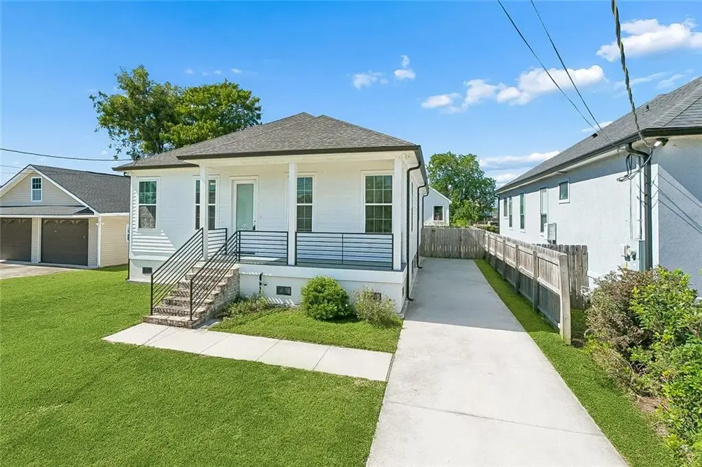 1908 Center Street, Arabi, LA 70032 - #1