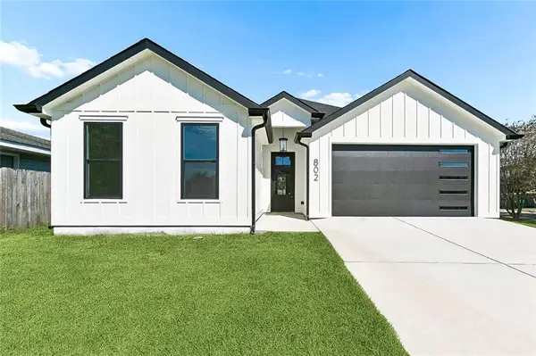 802 Kathy Street, Gretna, LA 70056