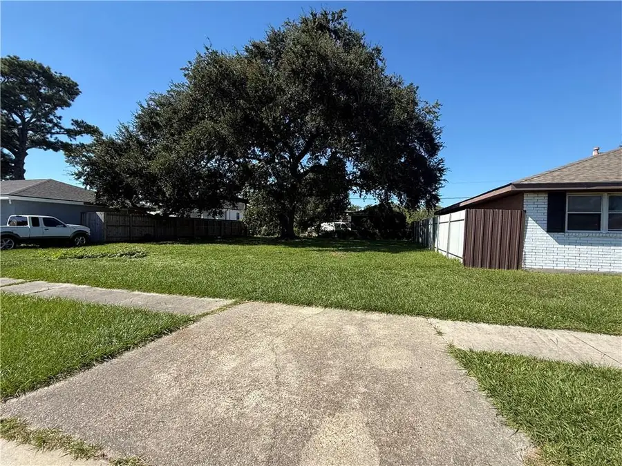 2500 Kenneth Drive, Violet, LA 70092 - #2