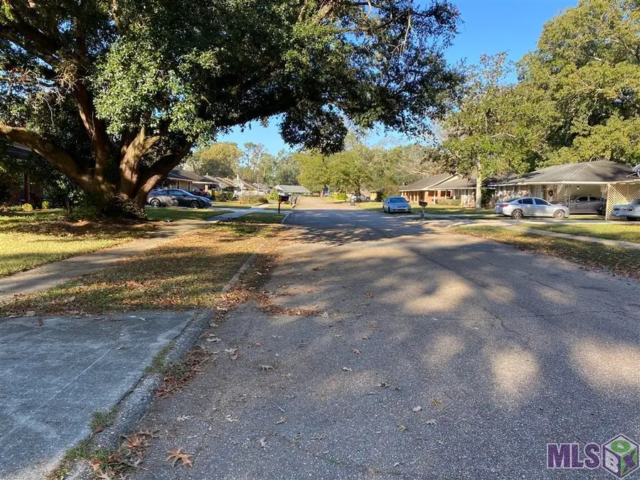 12766 Erin Ave, Baton Rouge, LA 70814 - #2