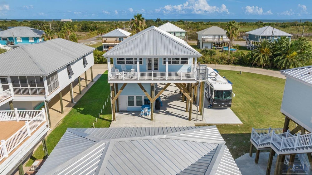 1011 Amaris Boulevard, Grand Isle, LA 70358 BHGRE