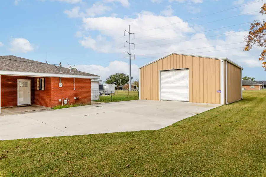 414 Hospital Dr, Raceland, LA 70394 - #3