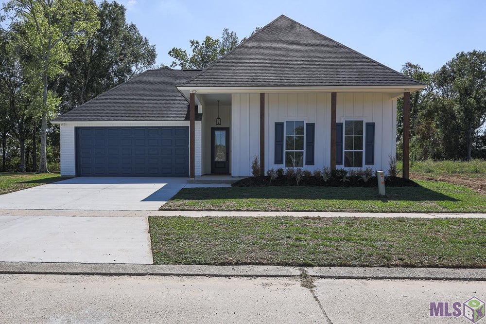 5804 Macbeth Dr, Baton Rouge, LA 70817 BHGRE