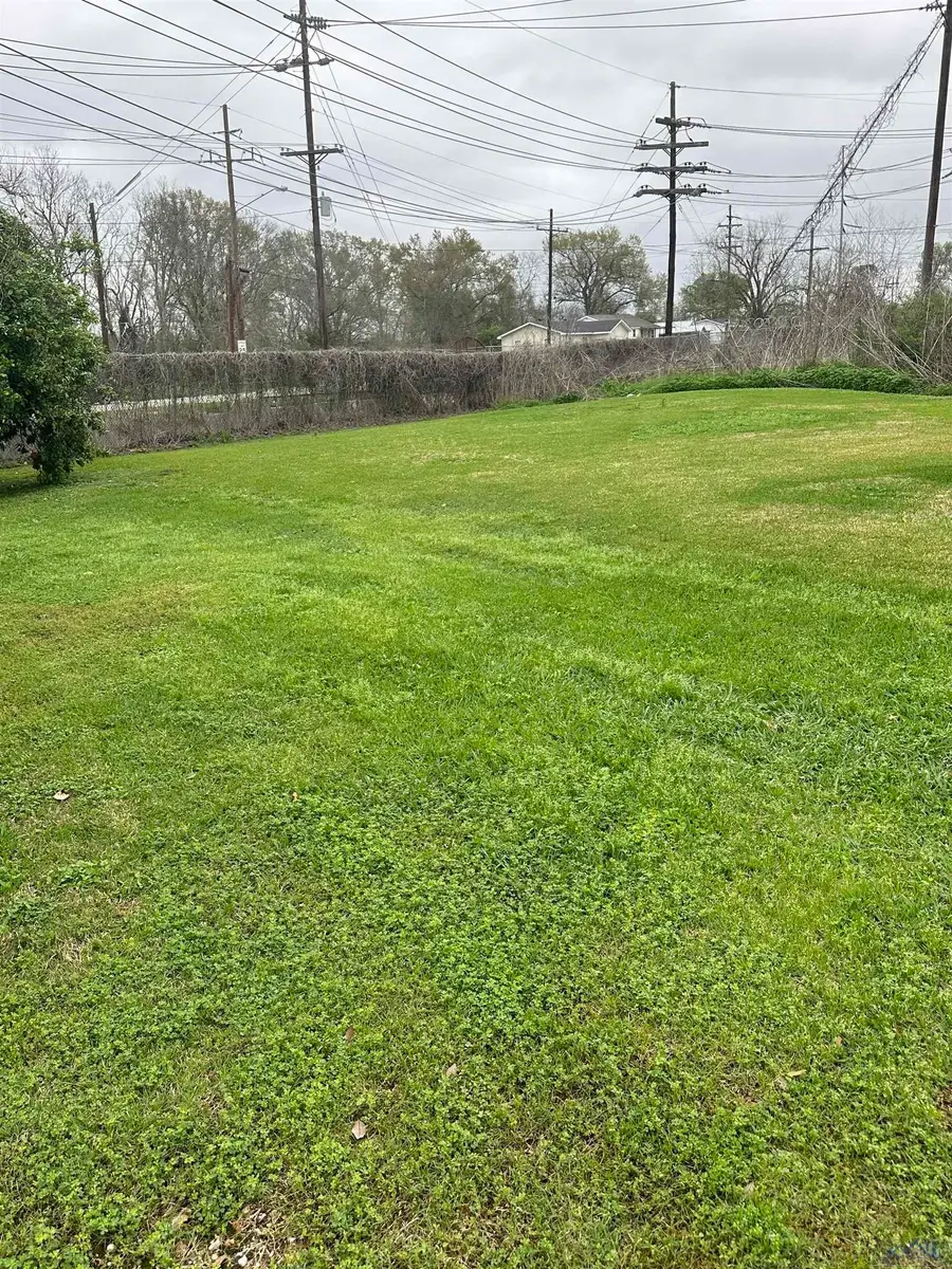 322 Patterson St, Houma, LA 70363 - #2