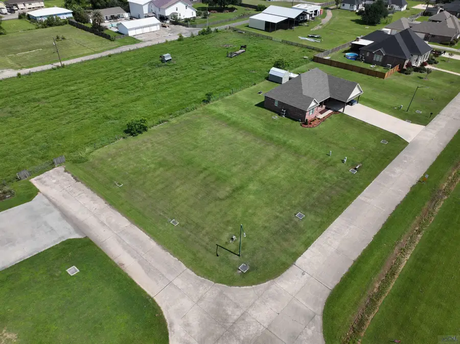 168 Winchester Way, Lockport, LA 70374 - #3