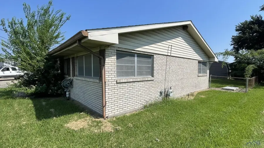 1419 Acadian Dr, Houma, LA 70363 - #3