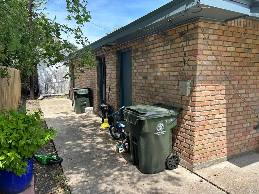 429 and 433 Richmond Avenue, Houma, LA 70363 - #3