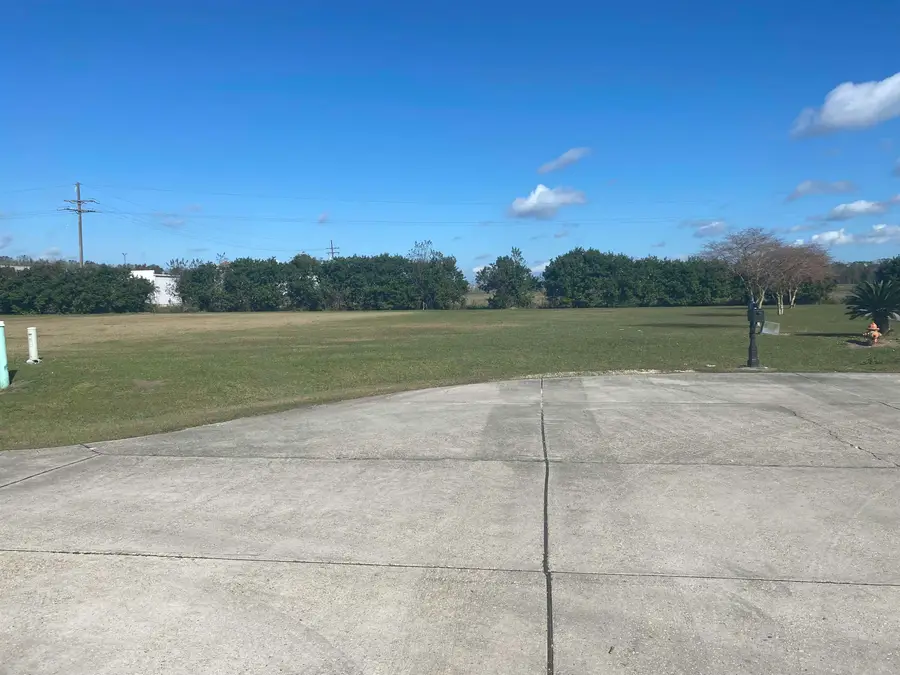 135 Lillian Dr, Plattenville, LA 70393 - #3