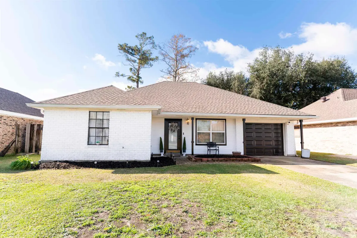 208 Angelle Drive, Houma, LA 70360 - #1