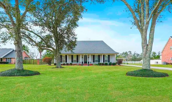 108 Ouiski Bayou Drive, Houma, LA 70360