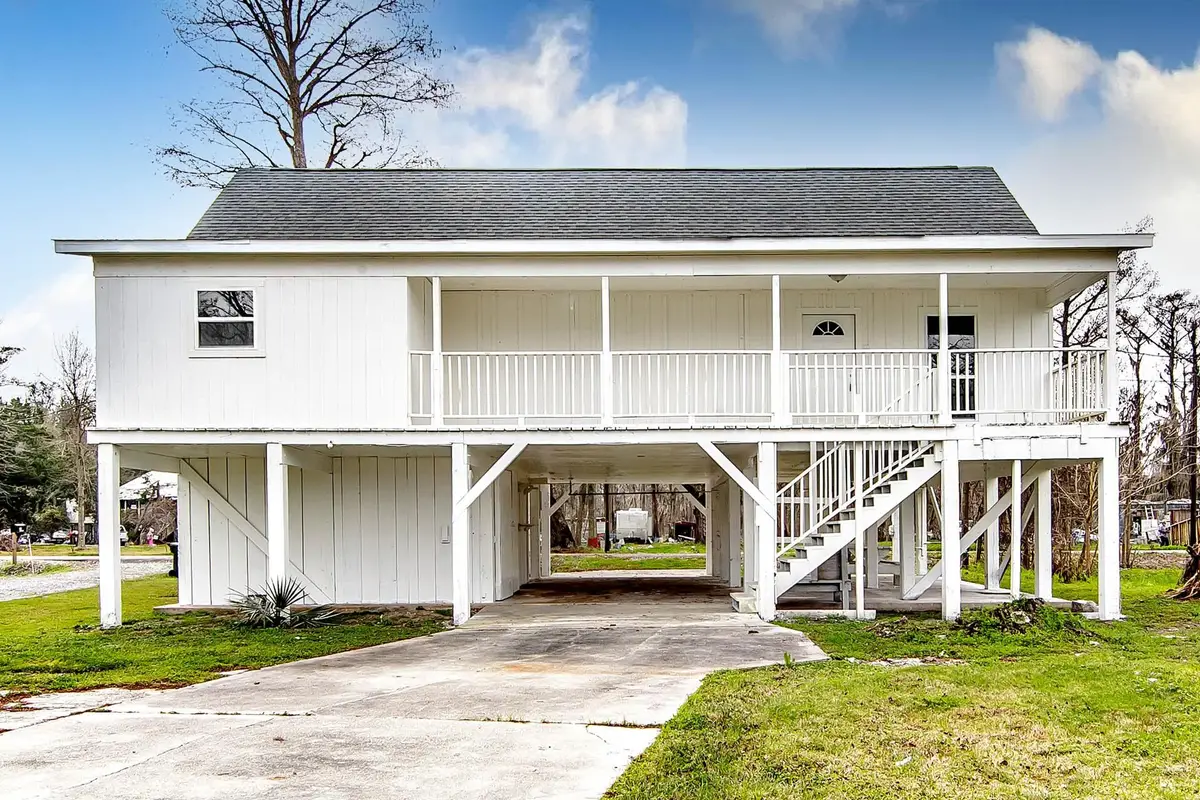 206 Leger St, Montegut, LA 70377 - #1