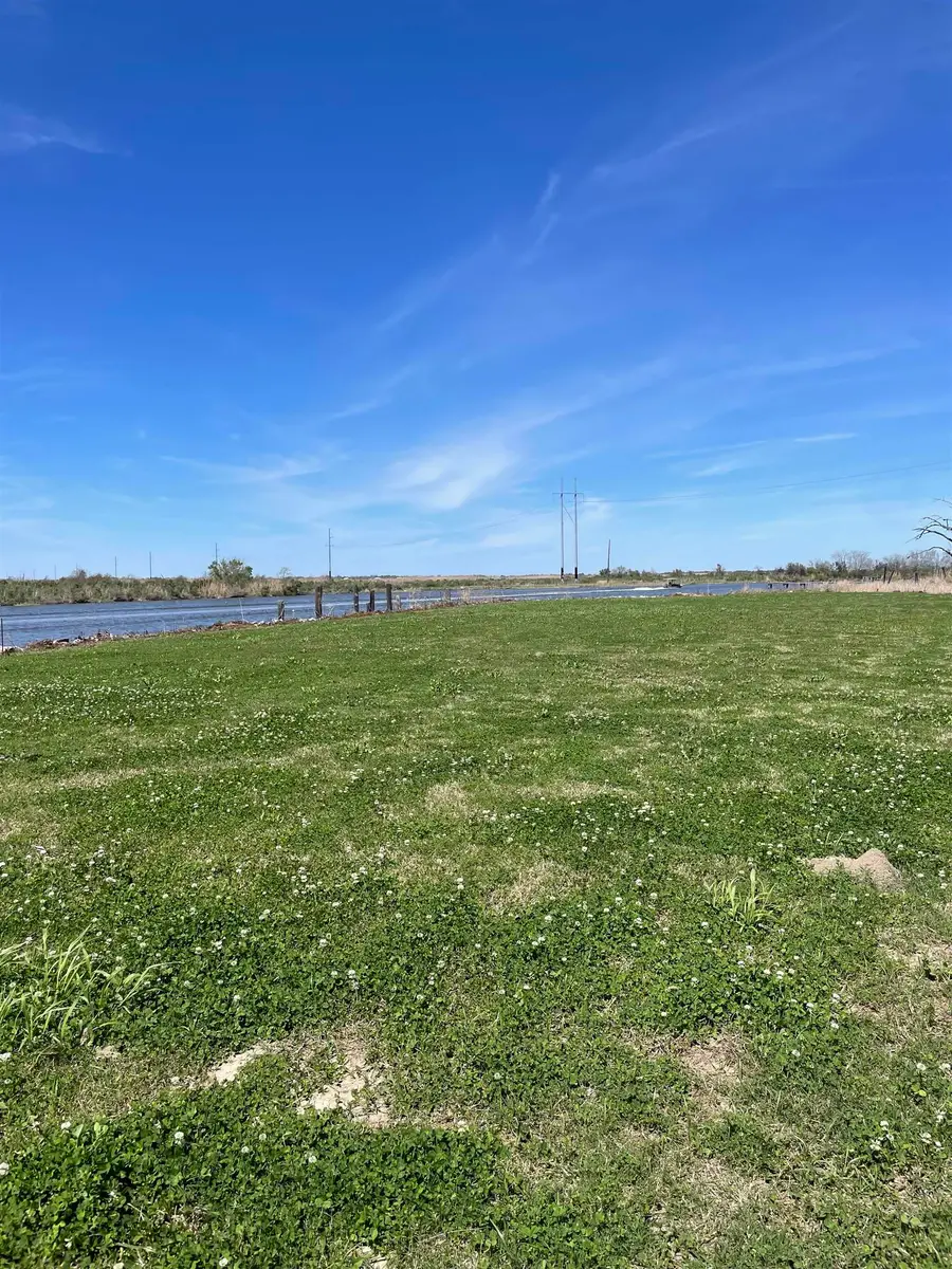 2166 Hwy 55 (batture), Montegut, LA 70377 - #2