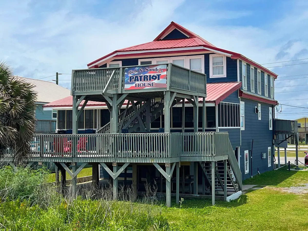2586 Highway 1, Grand Isle, LA 70358 - #1