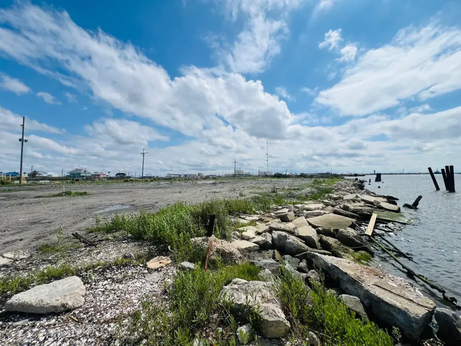 4545 Hwy 1, Grand Isle, LA 70358 - #3