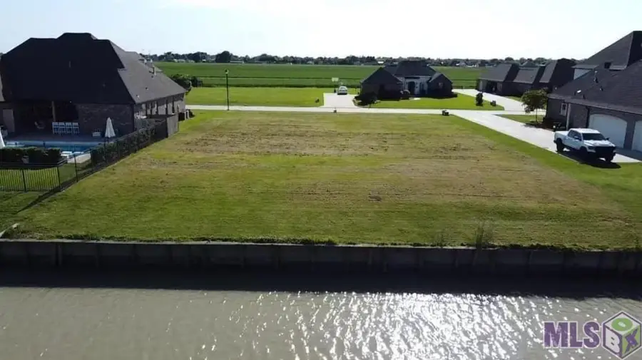 2688 Lake Perique Dr, Paulina, LA 70763 - #2