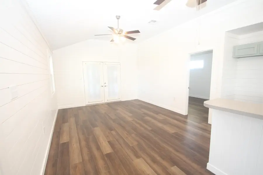 130 Olive Dr, Grand Isle, LA 70358 - #2