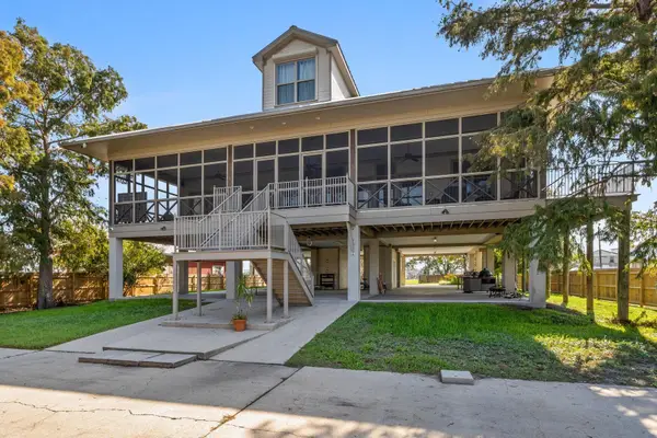 5318 Privateer Boulevard, Barataria, LA 70036