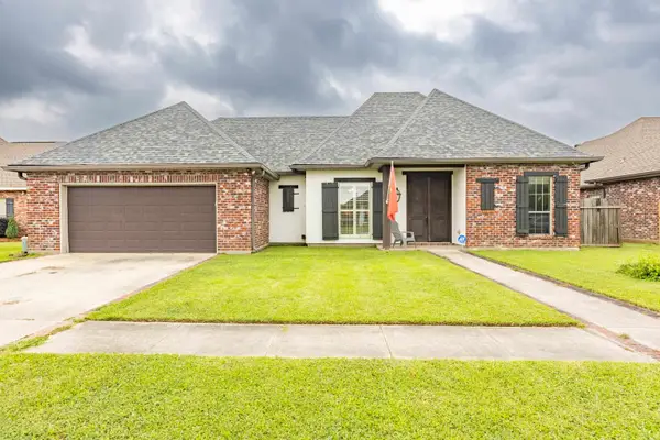 220 Viola St, Houma, LA 70360