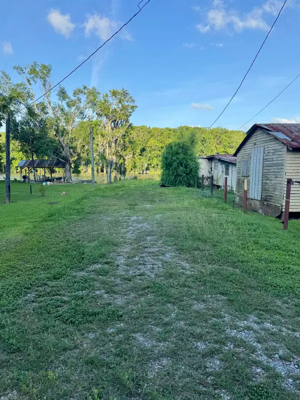 1156 Stephensville Rd, Morgan City, LA 70380