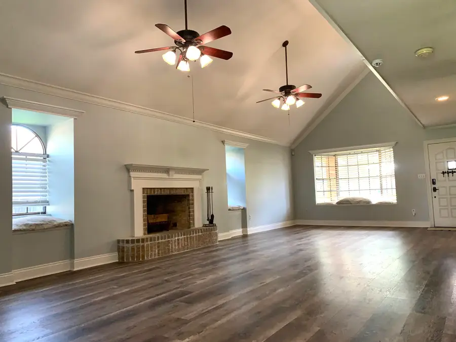 1010 Southeast Boulevard, Bayou Vista, LA 70380 - #3