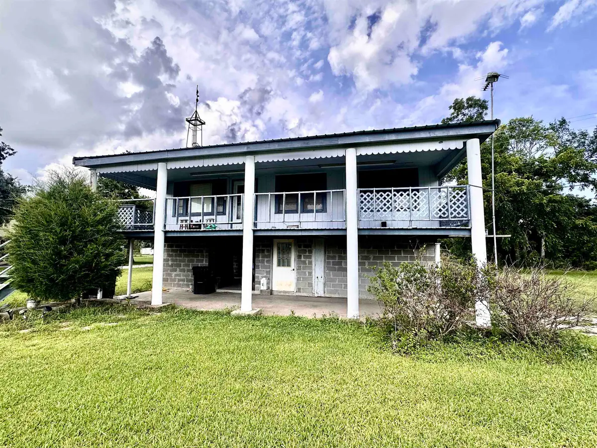 2047 Bayou Dularge Rd, Theriot, LA 70397 - #1