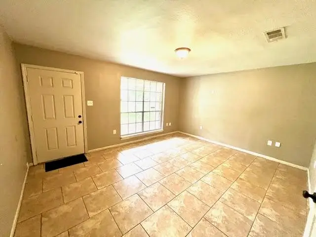 10335 Greenwell Springs Rd, Baton Rouge, LA 70814 - #3